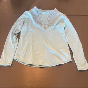 Liz Claiborne Light Blue Long-Sleeve Pleated V-Neck Tunic